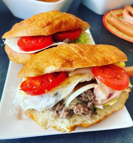 Les Bokits (Sandwichs guadeloupéens)