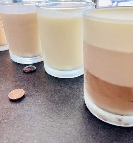 Mousse au chocolat sans oeufs (mousse parfaite pour le trois chocolats)