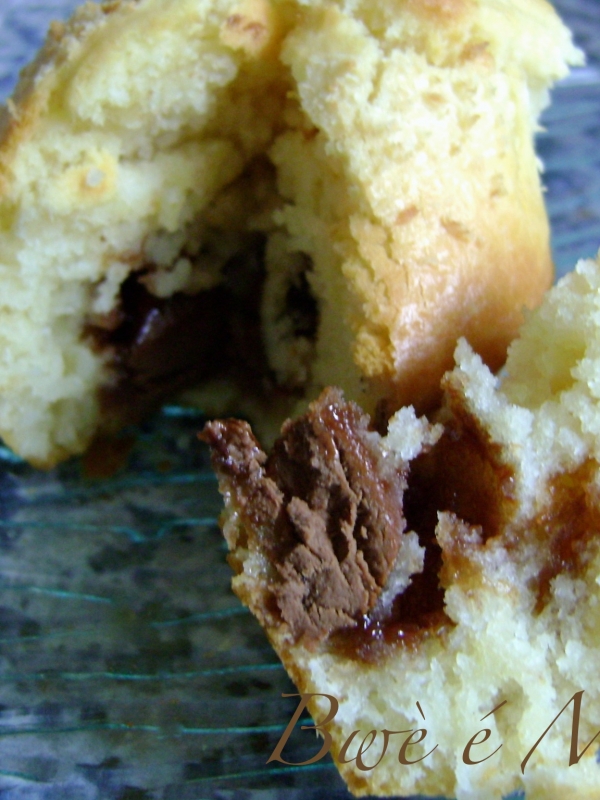 Muffin à la noix de coco coeur chocolat au lait