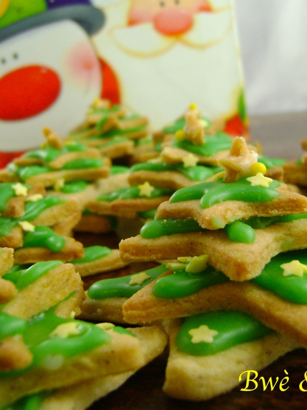 Sablés sapins de Noël (cadeau comestible de fin d’année)