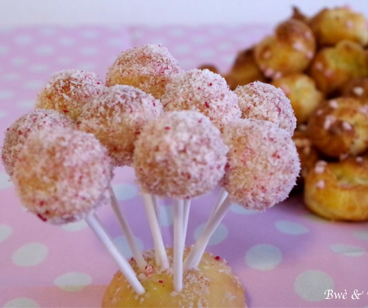 Cake pops à la noix de coco (recette avec moule)