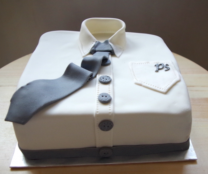 Gâteau chemise fête des pères (cake design)