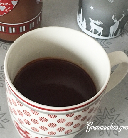 Chocolat chaud épicé {boisson onctueuse cocooning}