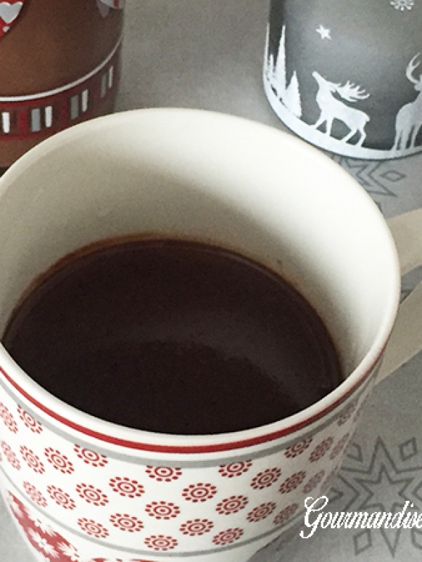 Chocolat chaud épicé {boisson onctueuse cocooning}