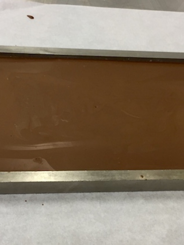 Chocolat au lait praliné (chocolat bonbon)