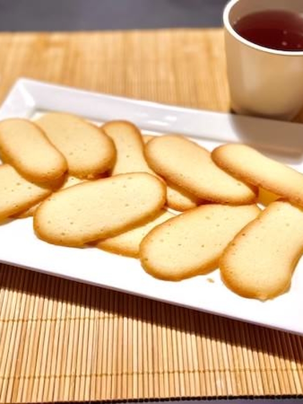 Langues de chat, biscuits faciles à réaliser
