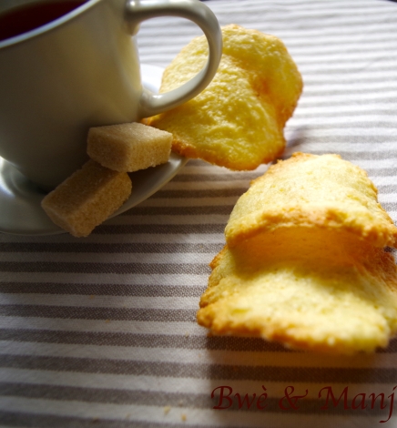 Tuiles à la noix de coco