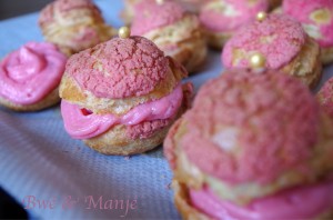 choux craquelin pralines roses