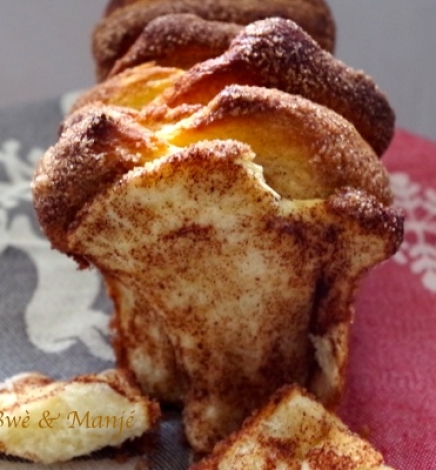 Brioche à effeuiller à la cannelle (cinnamon pull-apart bread)