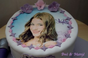 violetta cake design